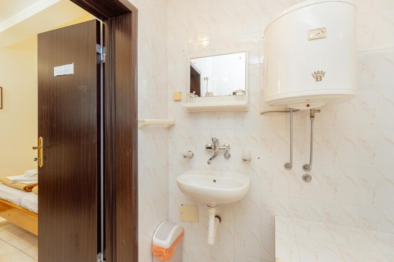 Radic Rooms Херцег-Новий Екстер'єр фото